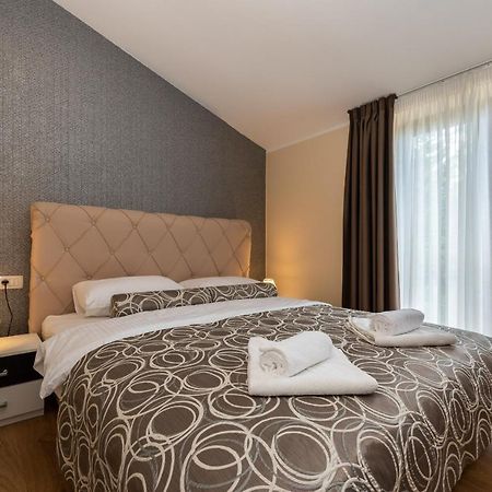Santalezi Hotel Tomazici المظهر الخارجي الصورة